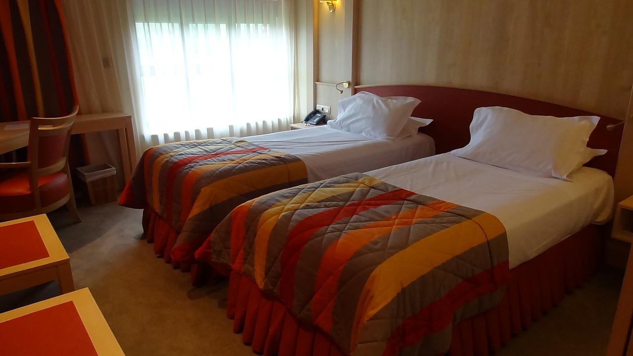 Best Western La Metairie Gosnay Bagian luar foto